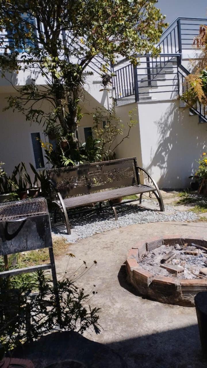 Apartamento Nhà của Sóc Dalat Exterior foto